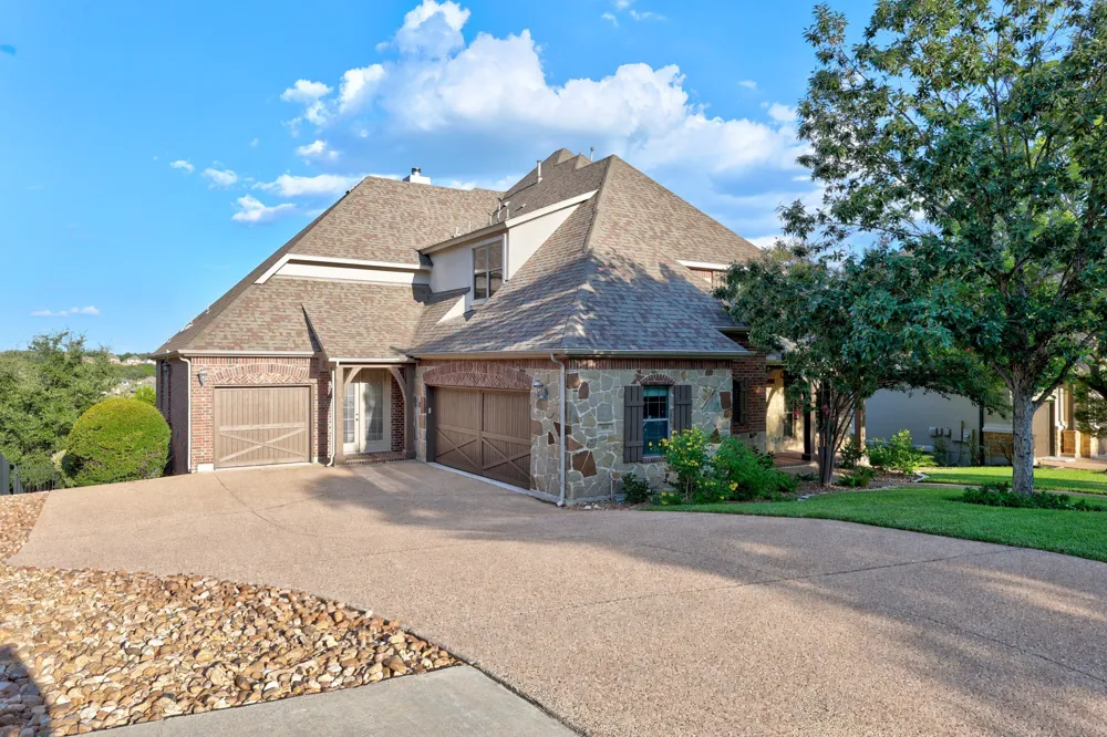 309 Santaluz Lane Austin, TX 78732