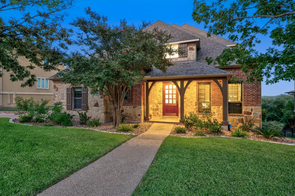 309 Santaluz Lane Austin, TX 78732