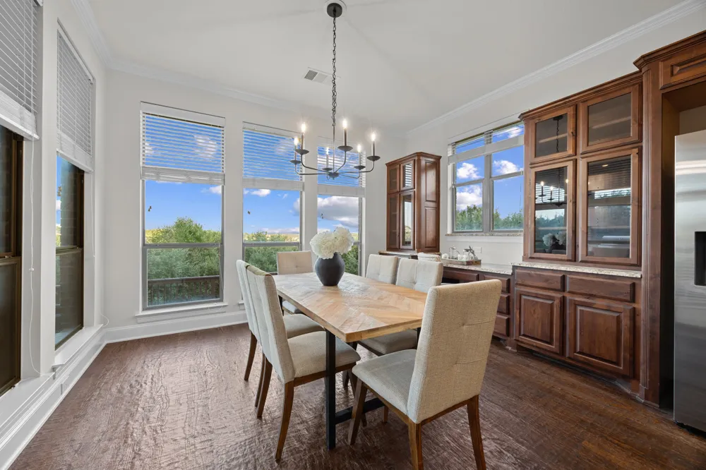 309 Santaluz Lane Austin, TX 78732
