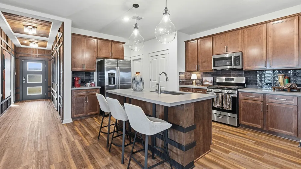 105 Lonely Lobo Drive Jarrell, TX 76537