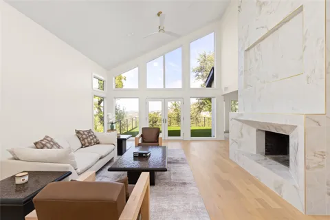 310 Golf Crest Lane