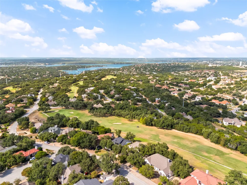 310 Golf Crest Lane Lakeway, TX 78734