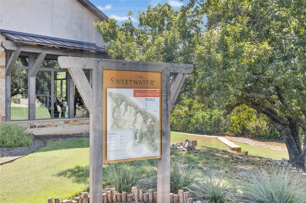 5108 Alonso Drive Austin, TX 78738