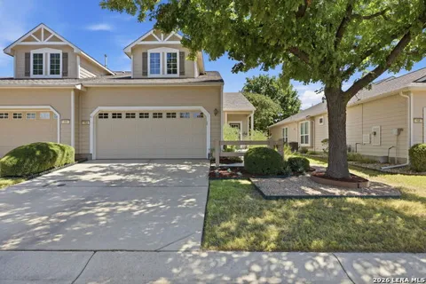 103 NASSAU CIR