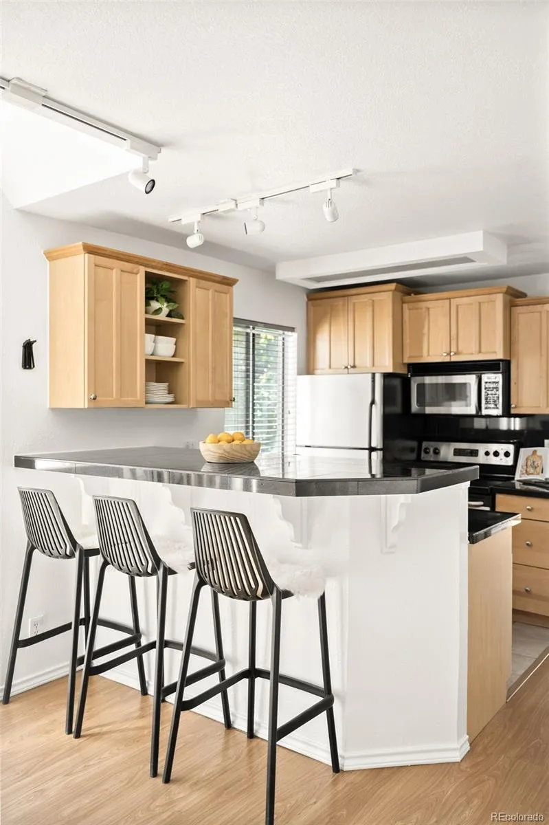 6380 S Boston Street #315 Greenwood Village, CO 80111