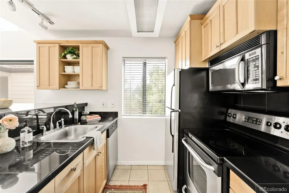 6380 S Boston Street #315 Greenwood Village, CO 80111