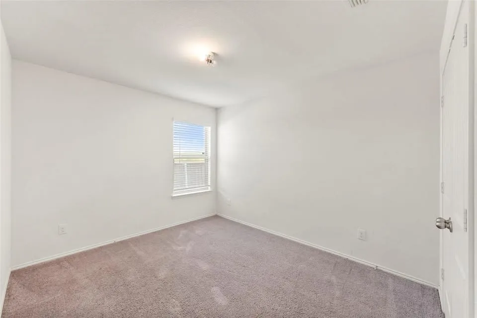 2901 Panhandle Drive Heartland, TX 75126