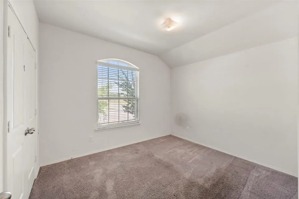 2901 Panhandle Drive Heartland, TX 75126