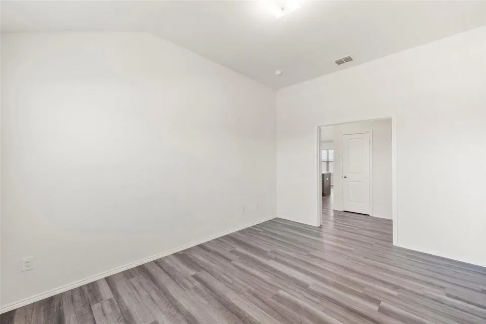 2901 Panhandle Drive Heartland, TX 75126