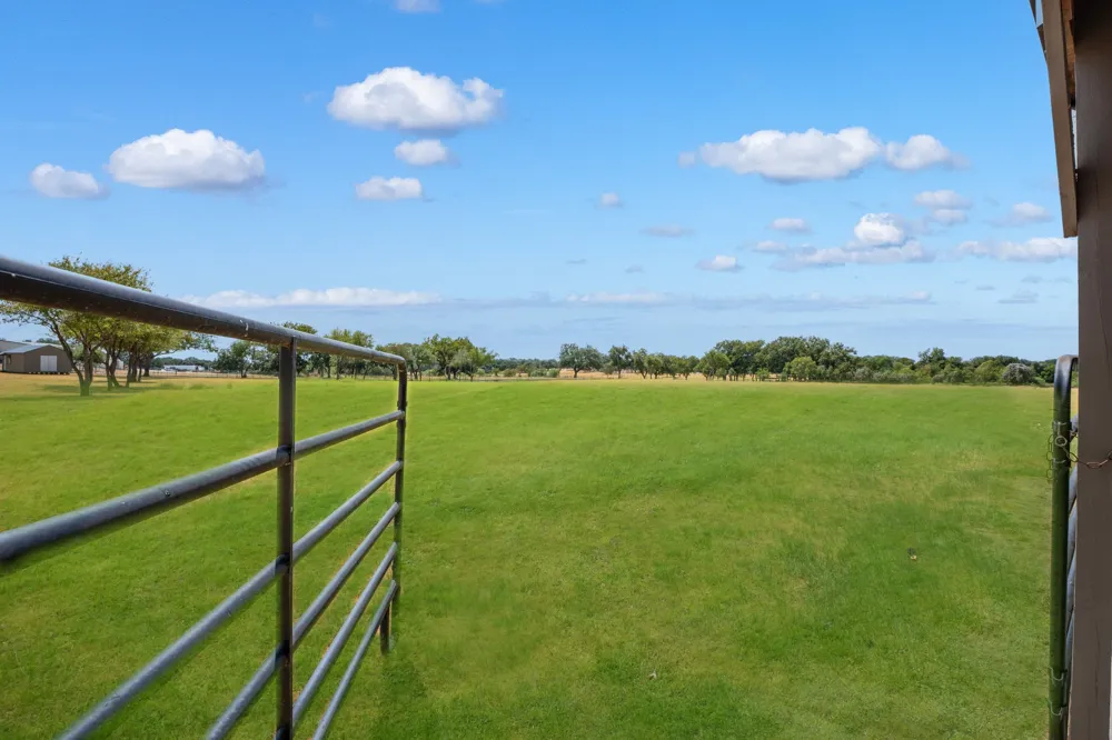 4870 Rhea Road Granbury, TX 76049