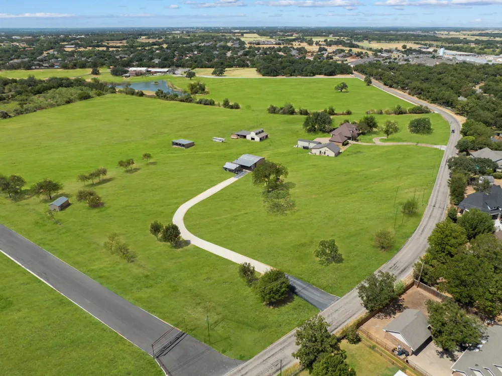 4870 Rhea Road Granbury, TX 76049