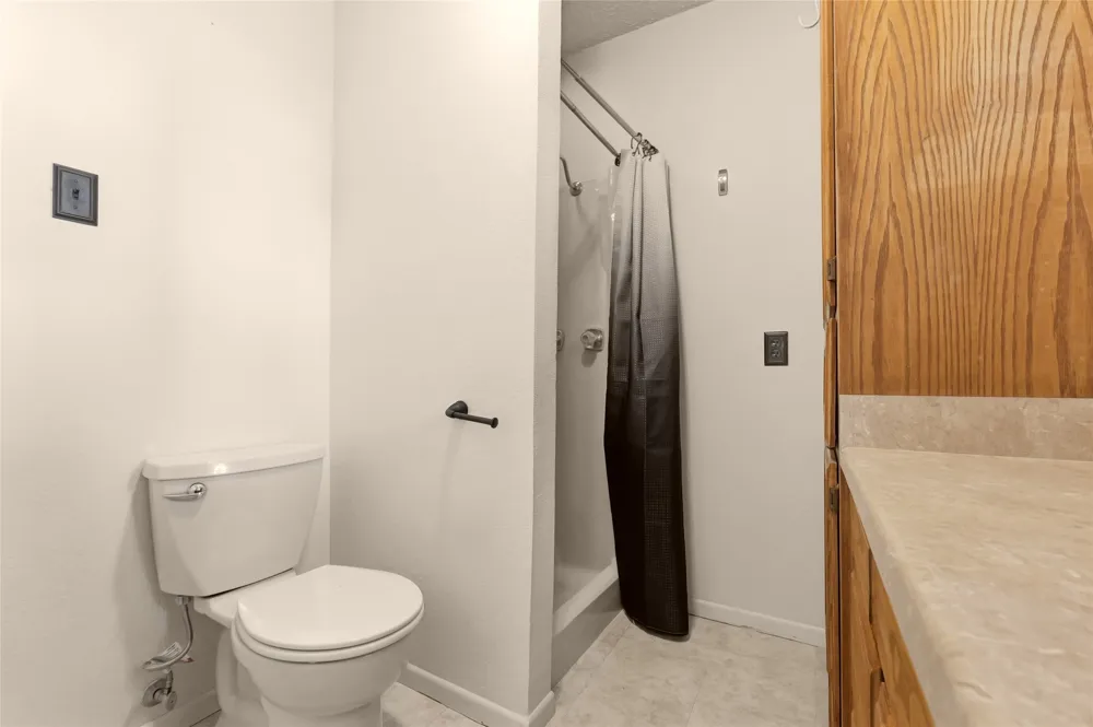 1001 Green Tree Drive Weatherford, TX 76087