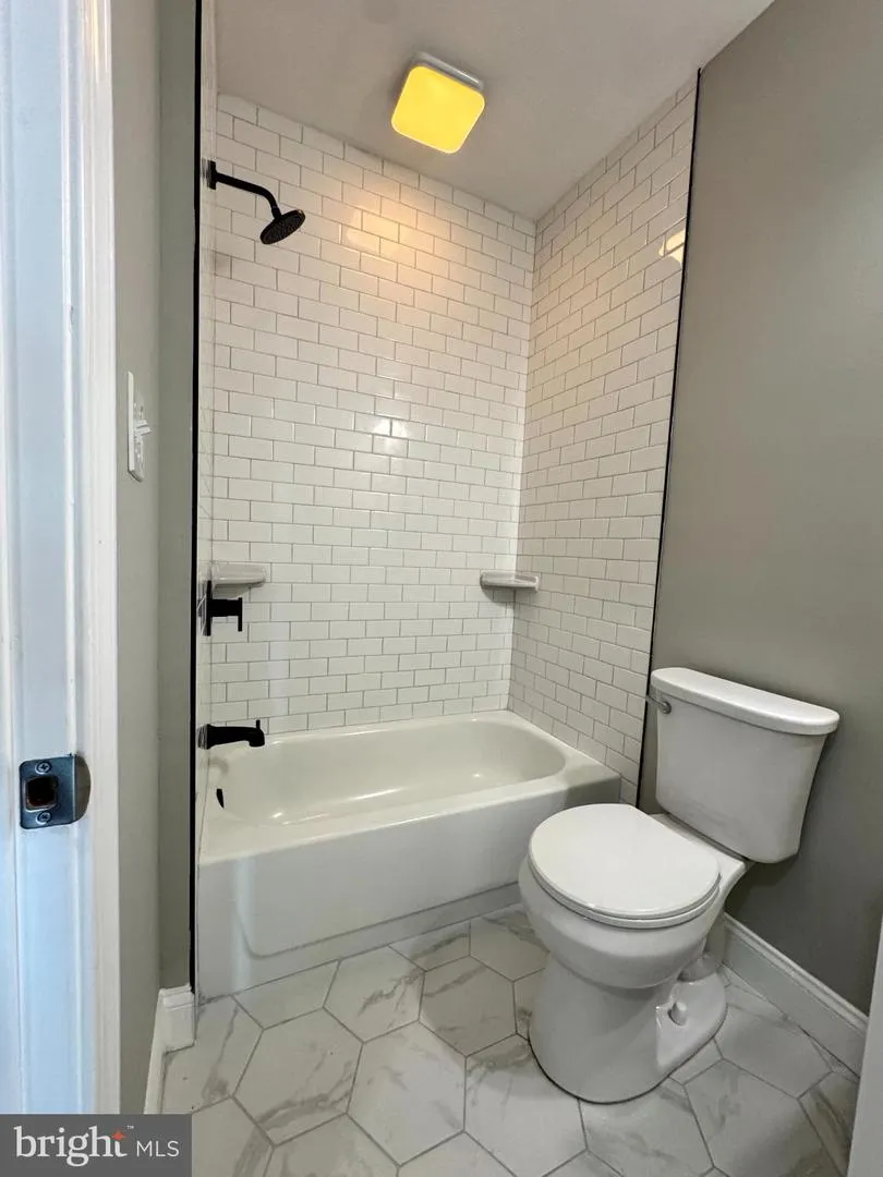77 BYBERRY ROAD #UNIT A Hatboro, PA 19040