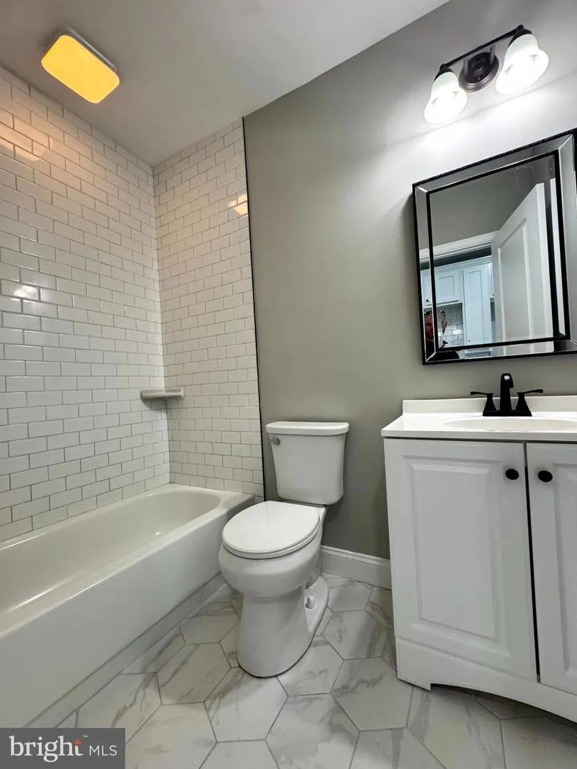 77 BYBERRY ROAD #UNIT A Hatboro, PA 19040
