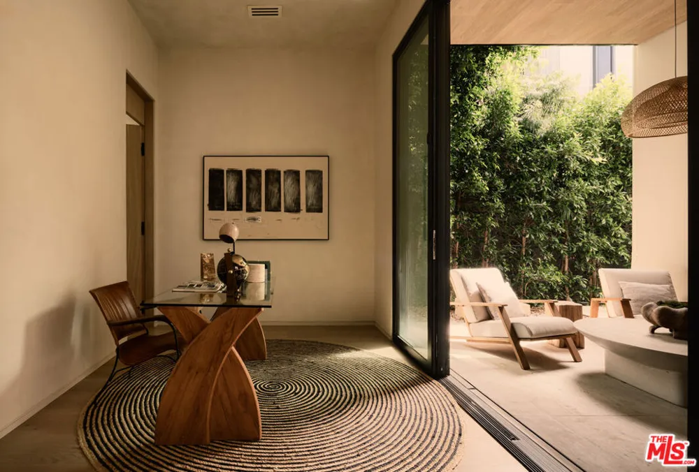 515 Martel Avenue Los Angeles, CA 90036