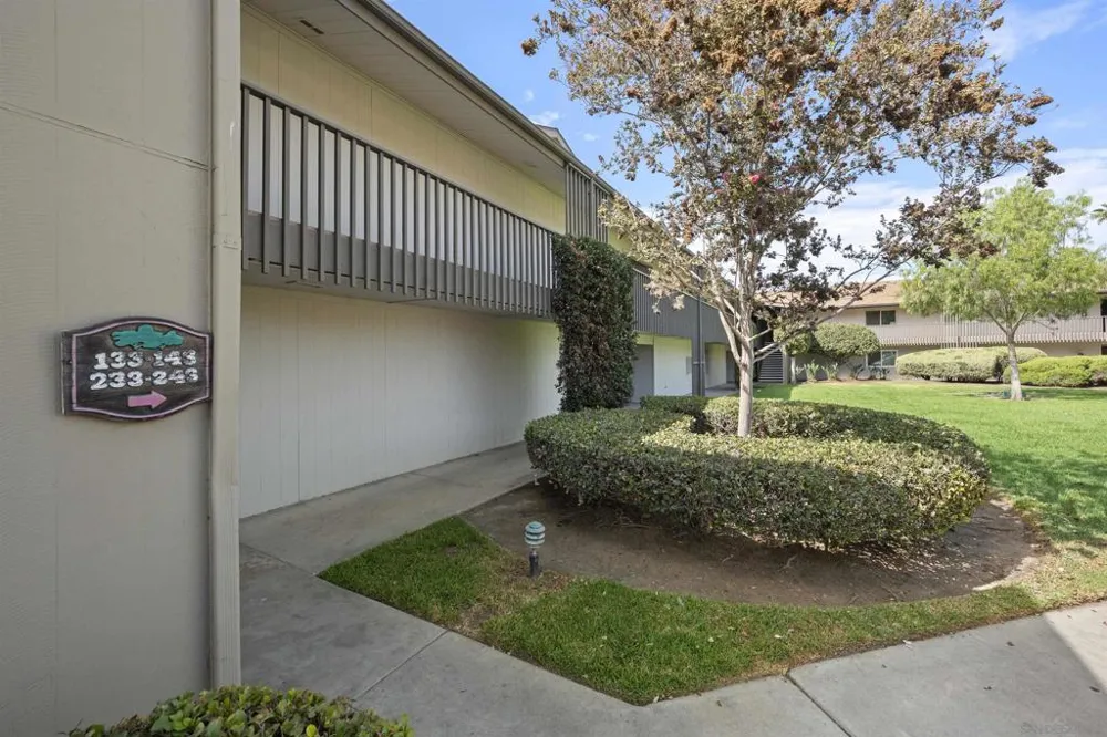 4201 Bonita Road #134 Bonita, CA 91902