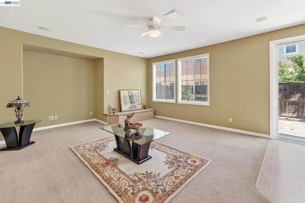 9348 Vintner Circle Patterson, CA 95363