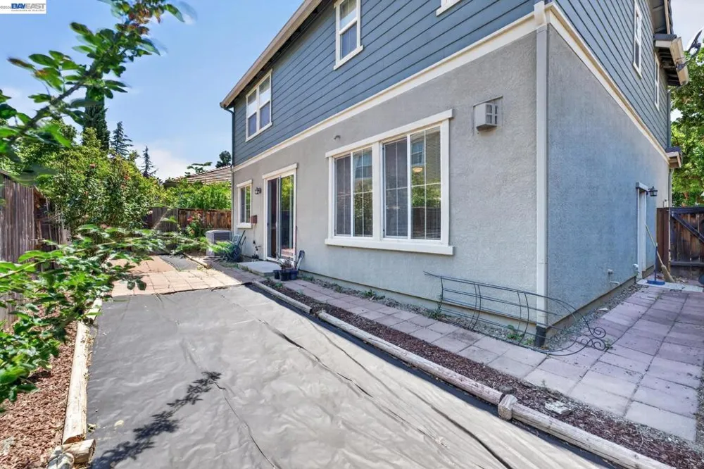 9348 Vintner Circle Patterson, CA 95363