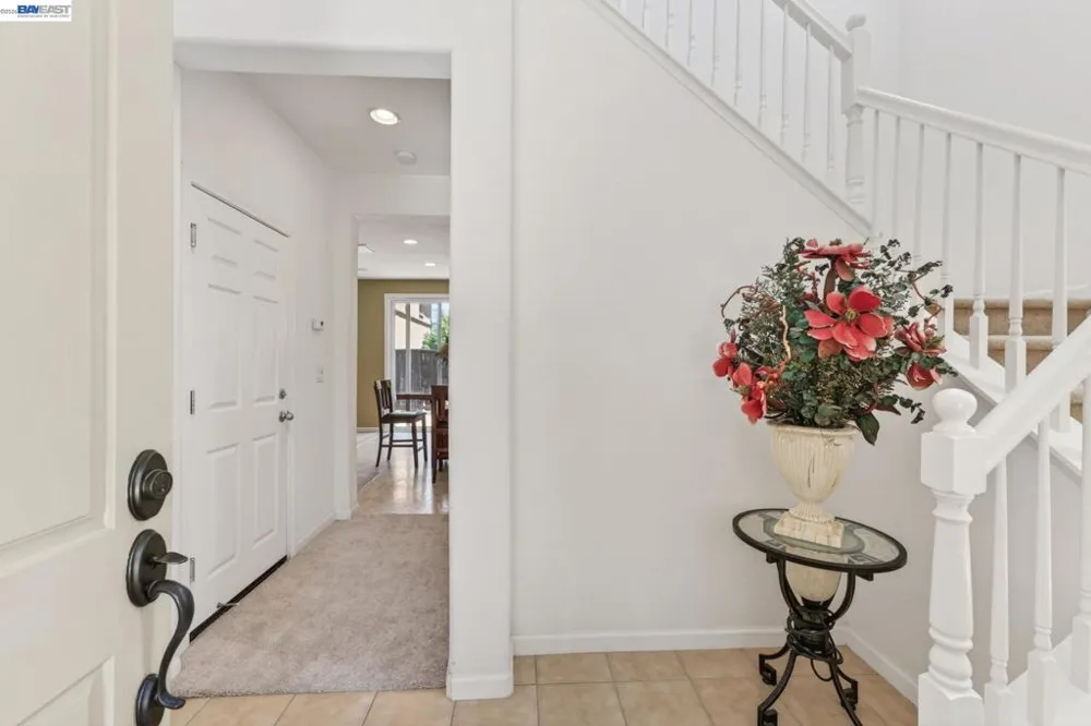 9348 Vintner Circle Patterson, CA 95363