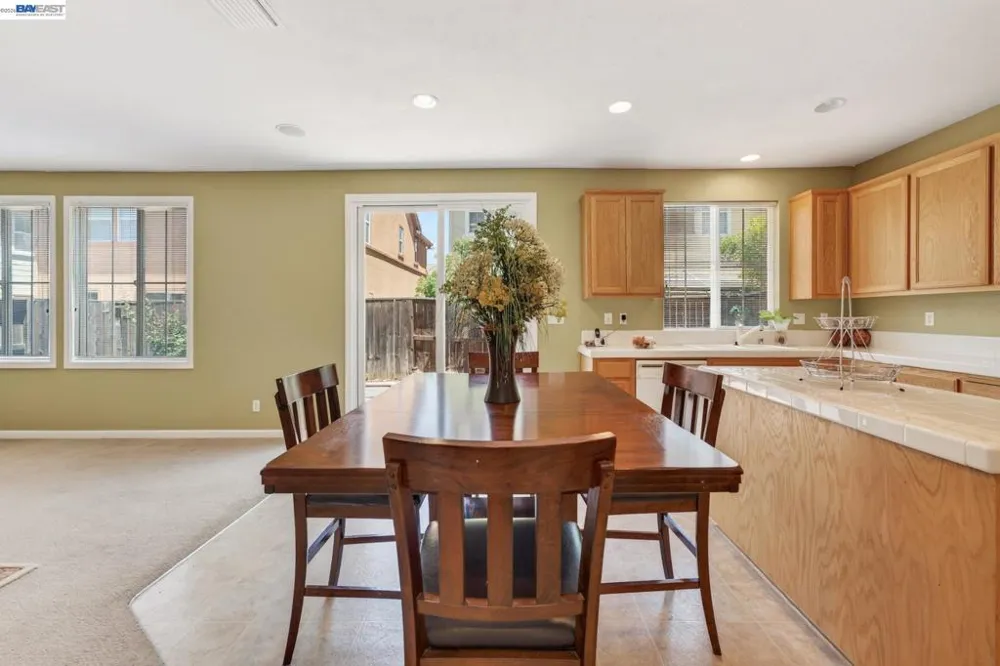 9348 Vintner Circle Patterson, CA 95363