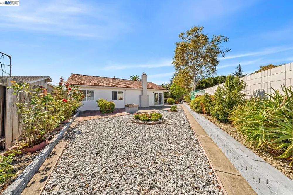 2106 Grackle Ct Union City, CA 94587