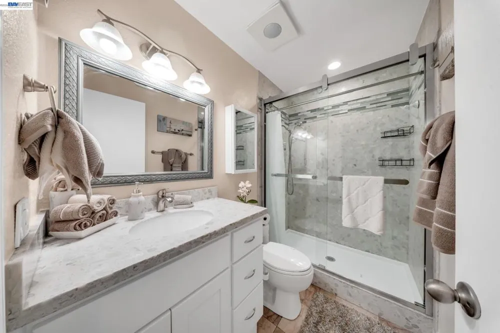 2106 Grackle Ct Union City, CA 94587