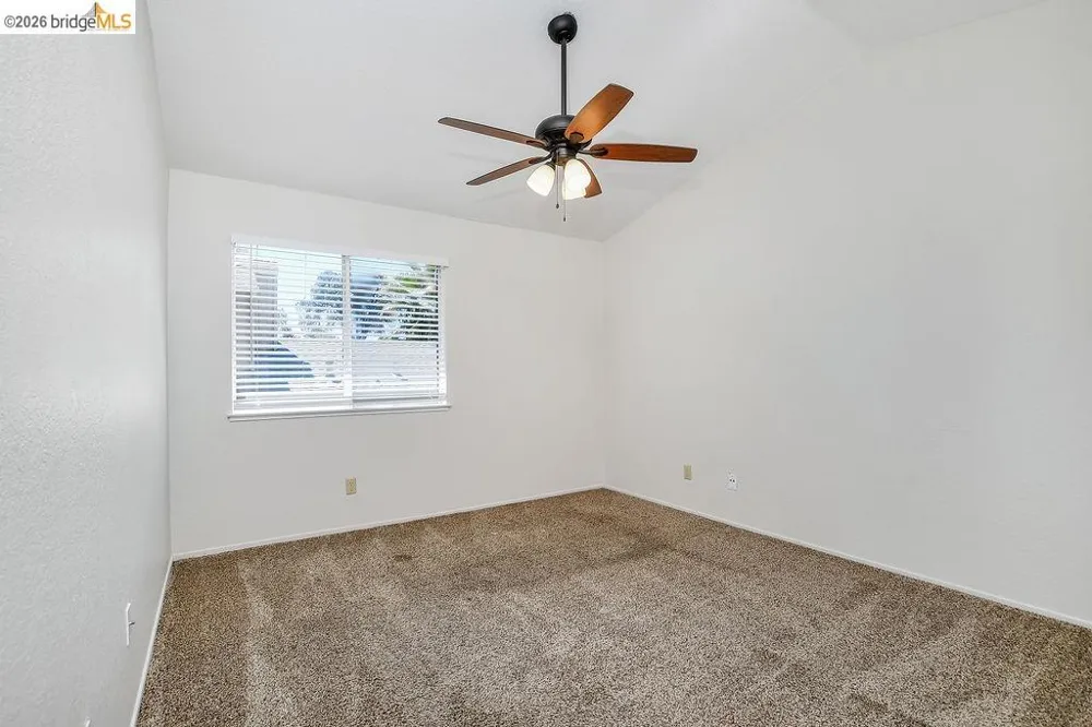 833 Oakwood Way Oakley, CA 94561