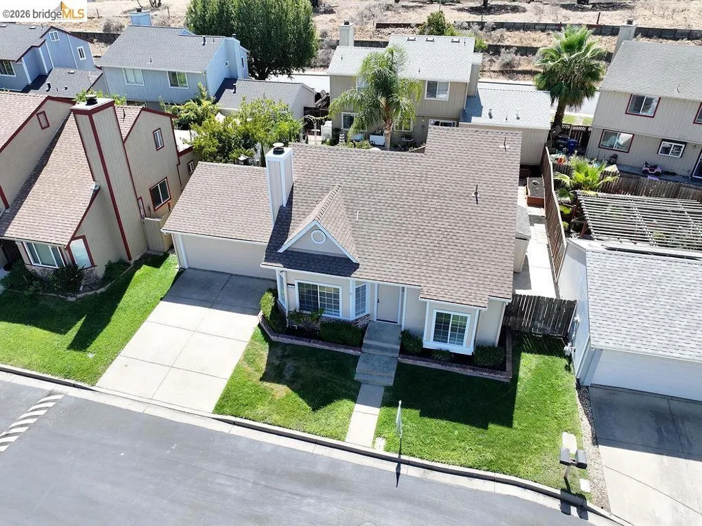 833 Oakwood Way Oakley, CA 94561