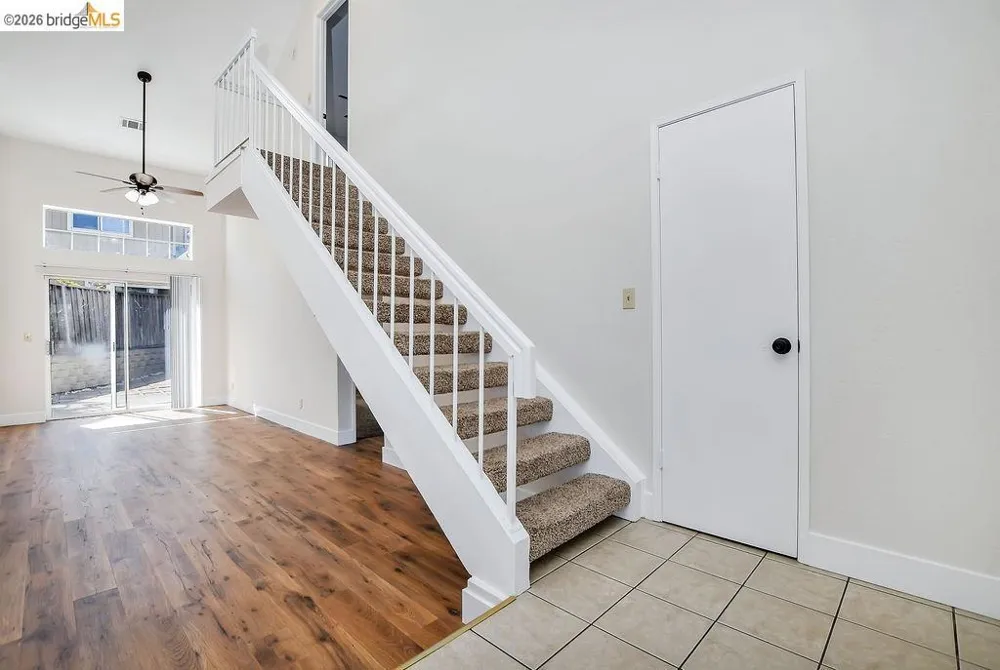 833 Oakwood Way Oakley, CA 94561
