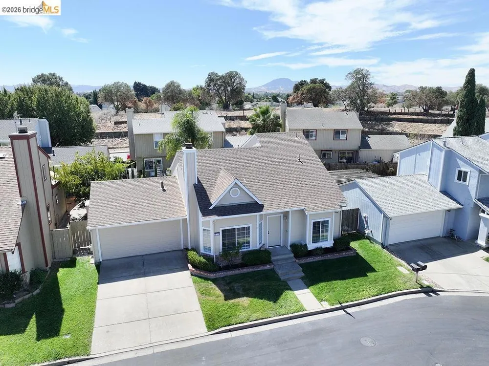 833 Oakwood Way Oakley, CA 94561