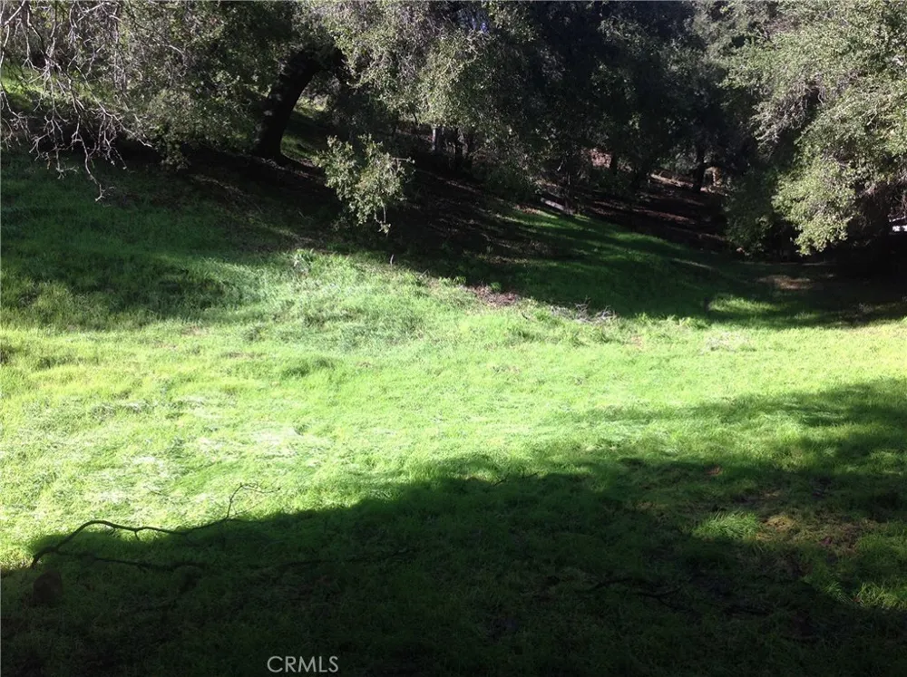 24735 Mulholland Highway Calabasas, CA 91302