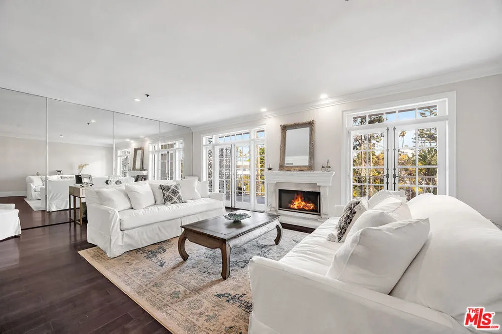 1040 4TH STREET #204 Santa Monica, CA 90403