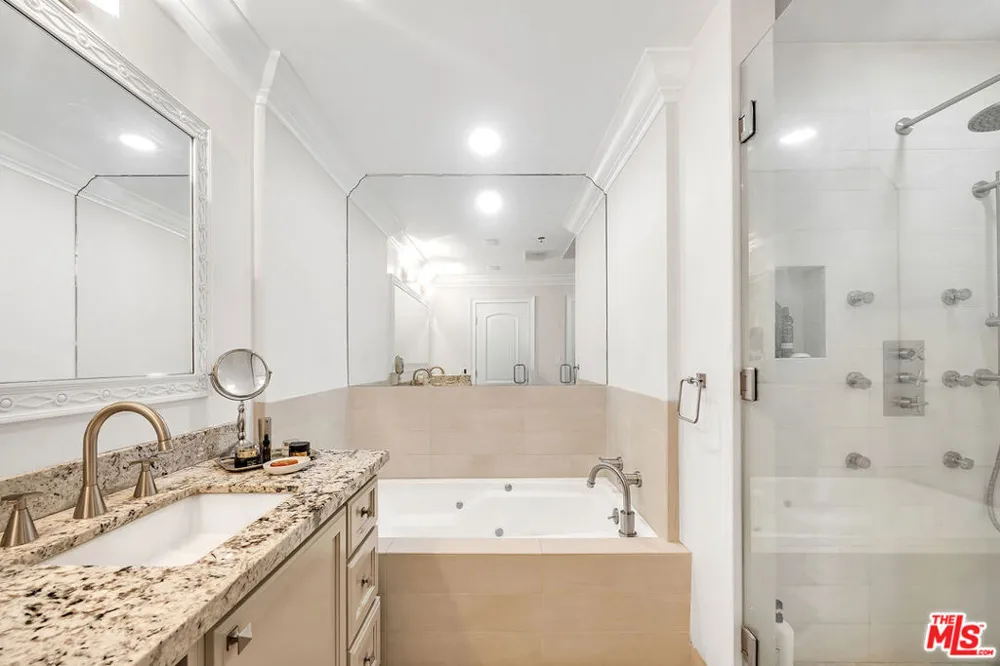 1040 4TH STREET #204 Santa Monica, CA 90403