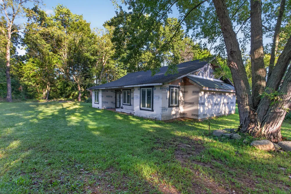 14350 Hutchison Road Albion, MI 49224