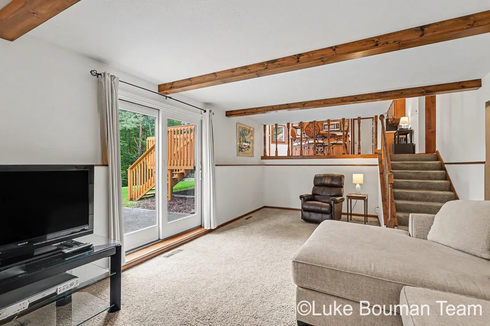 17521 Whippoorwill Drive Grand Haven, MI 49417