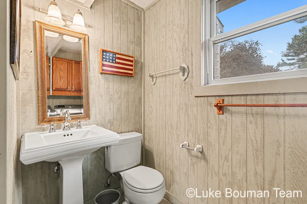 17521 Whippoorwill Drive Grand Haven, MI 49417