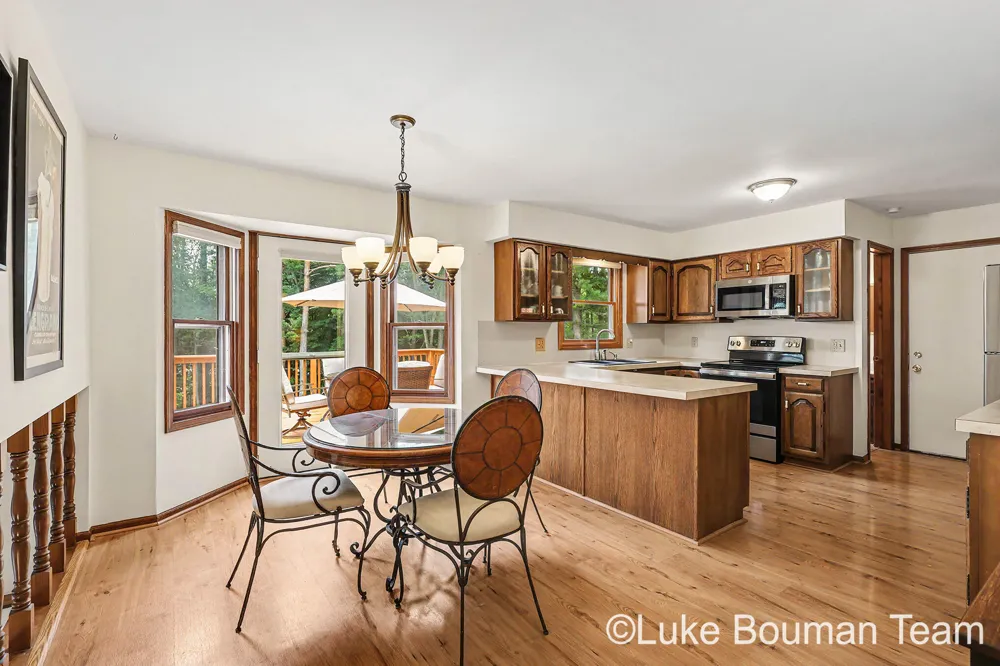 17521 Whippoorwill Drive Grand Haven, MI 49417