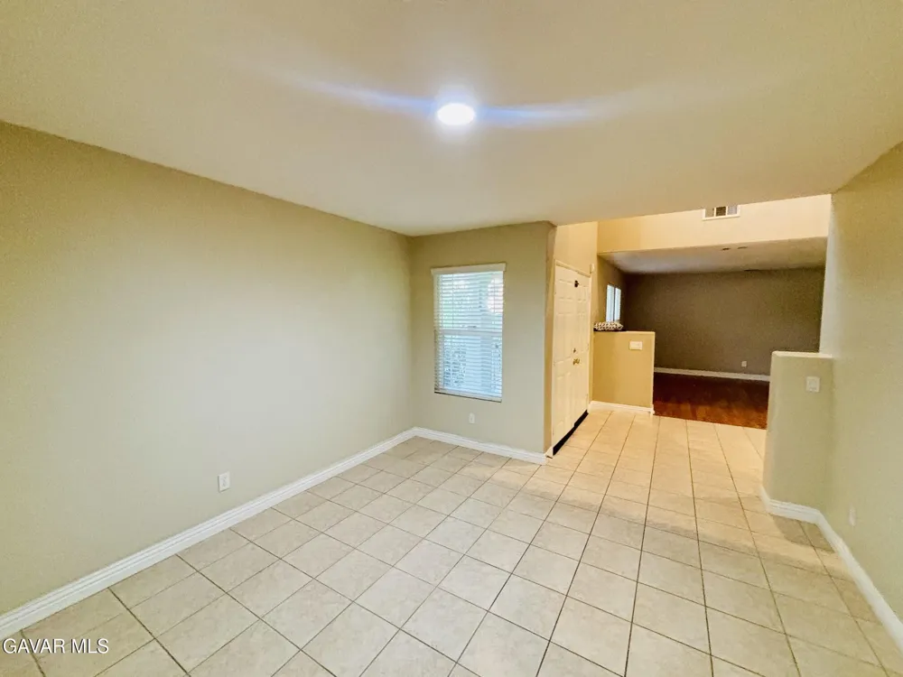 2064 W Avenue K6 Lancaster, CA 93536