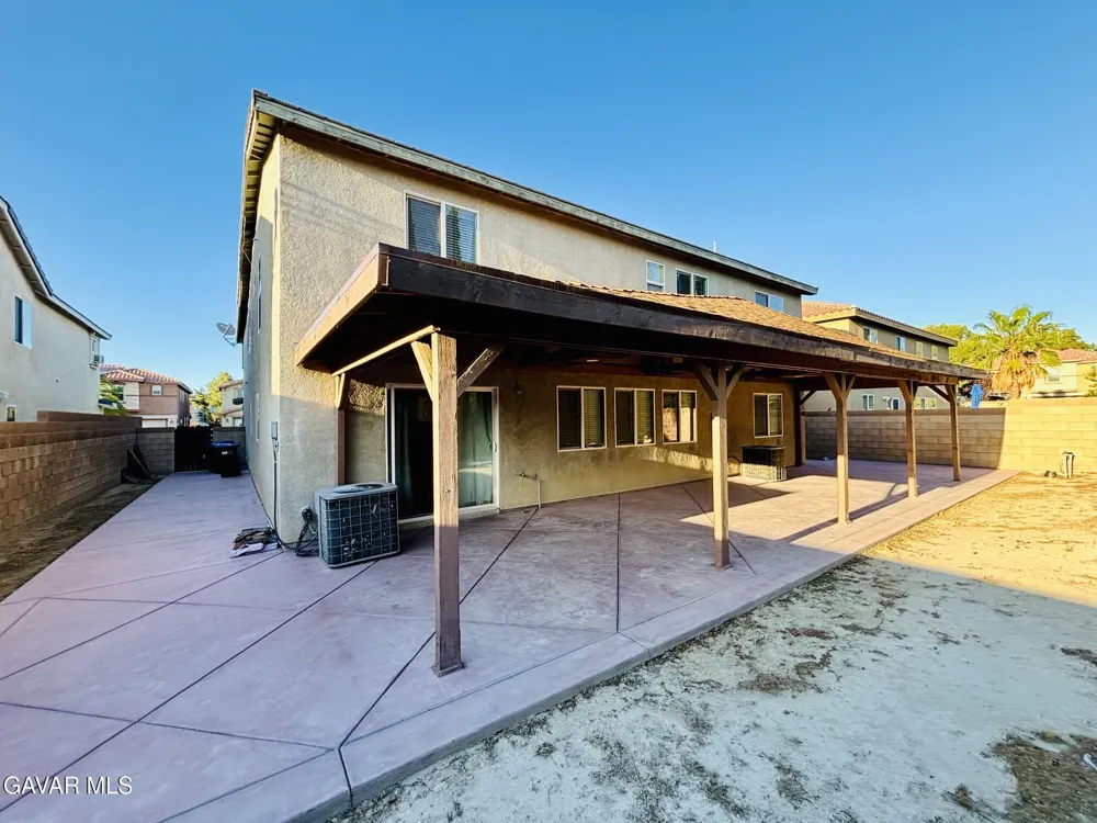 2064 W Avenue K6 Lancaster, CA 93536