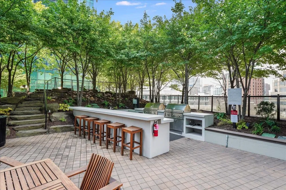 77 HUDSON ST Jersey City, NJ 07302