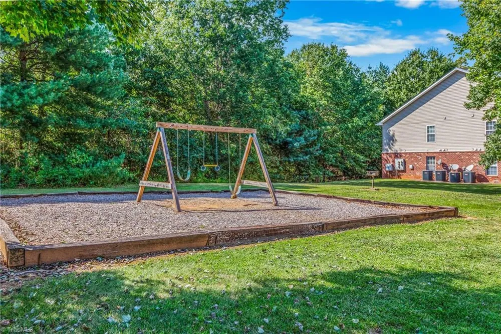 1905 Crest Hollow Drive #102 Winston-Salem, NC 27127