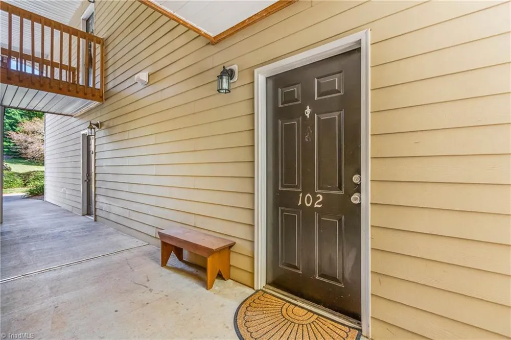 1905 Crest Hollow Drive #102 Winston-Salem, NC 27127