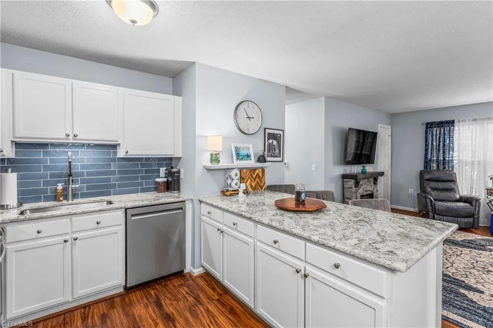 1905 Crest Hollow Drive #102 Winston-Salem, NC 27127