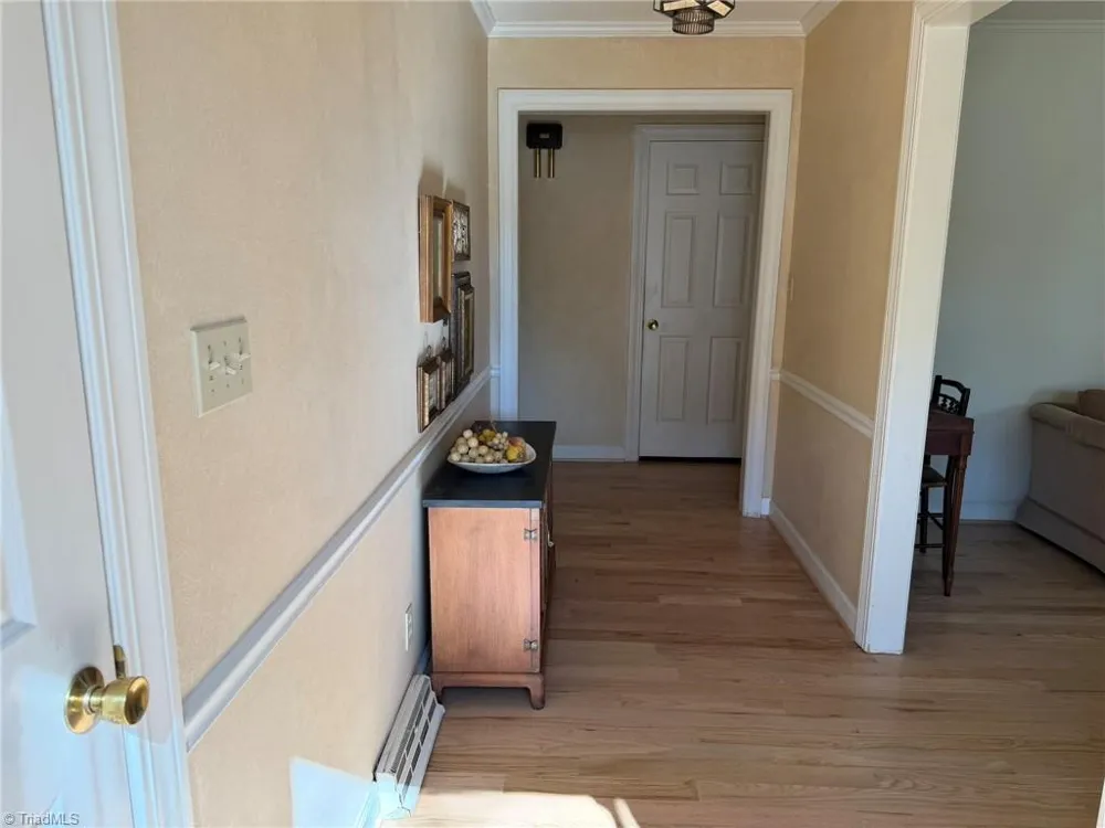 7525 Eppingwood Court Clemmons, NC 27012