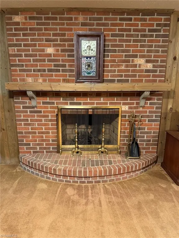 7525 Eppingwood Court Clemmons, NC 27012