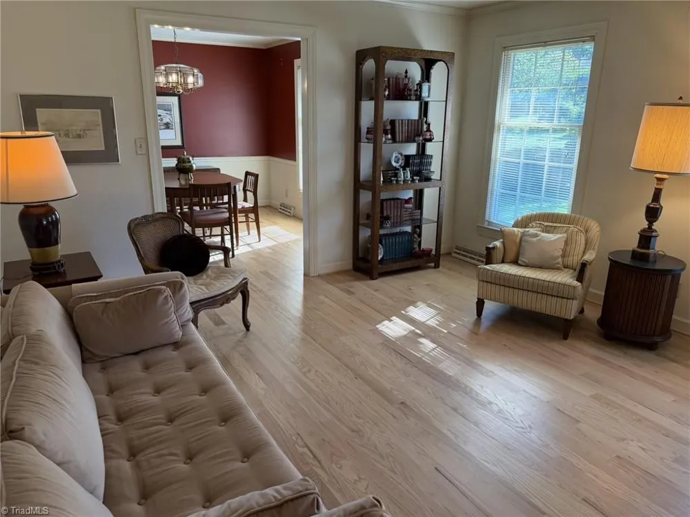 7525 Eppingwood Court Clemmons, NC 27012