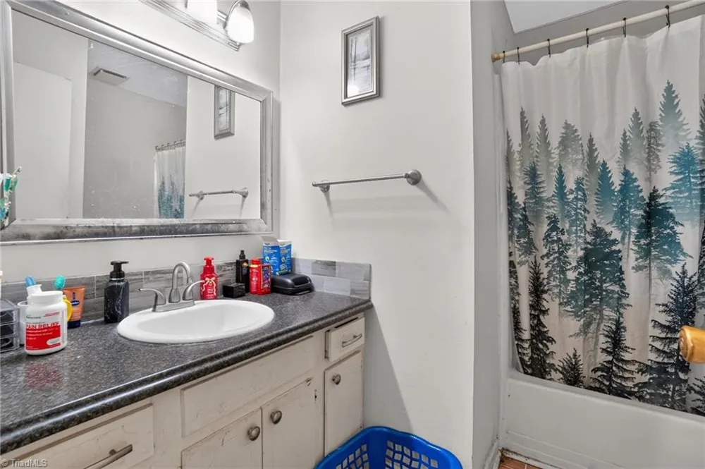 101 White Rock Road Grover, NC 28073