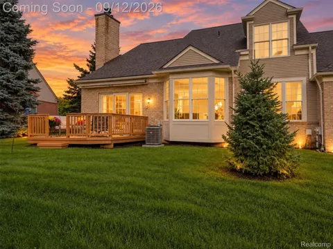 1385 Copper Circle