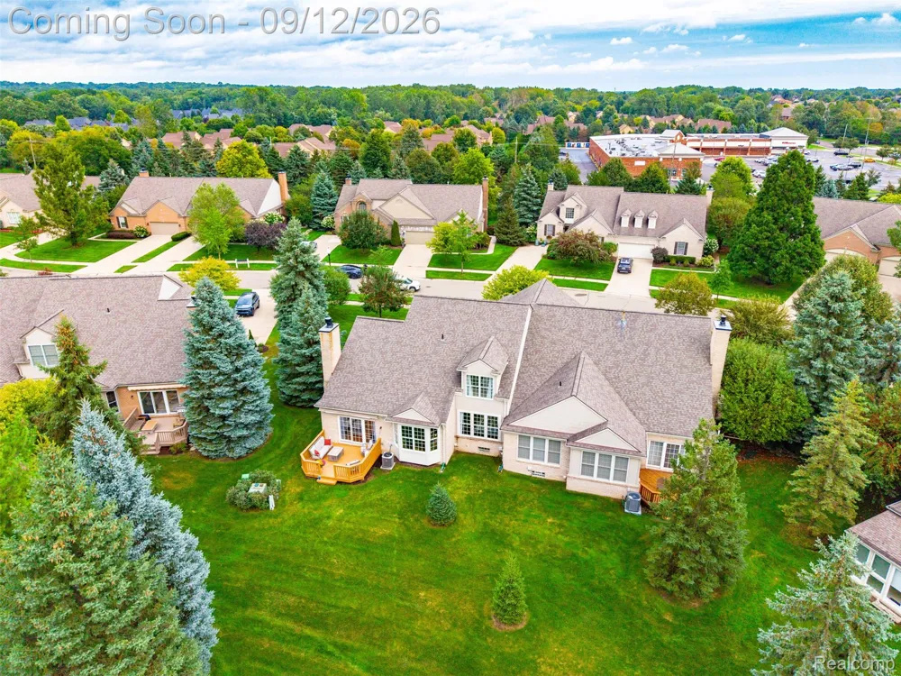 1385 Copper Circle Rochester City, MI 48306