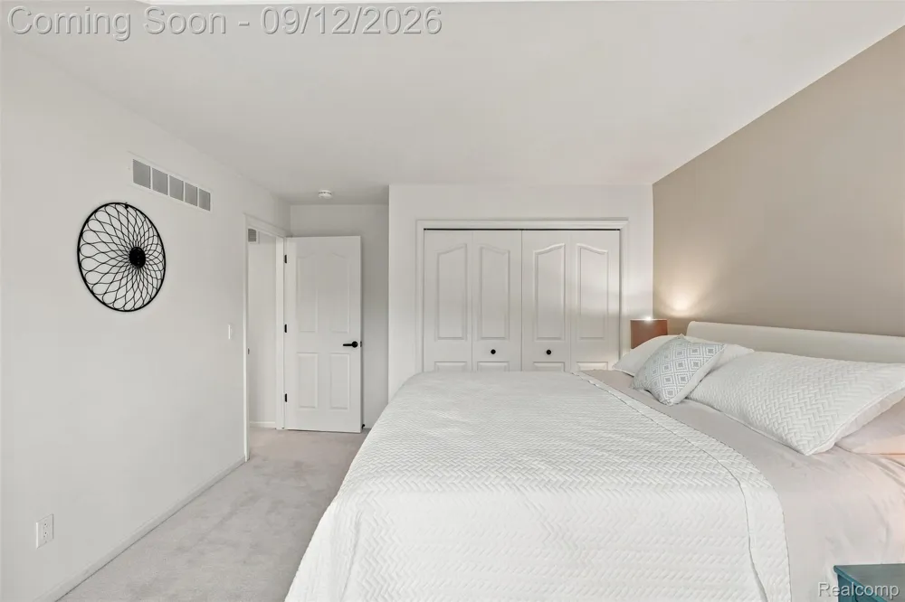 1385 Copper Circle Rochester City, MI 48306